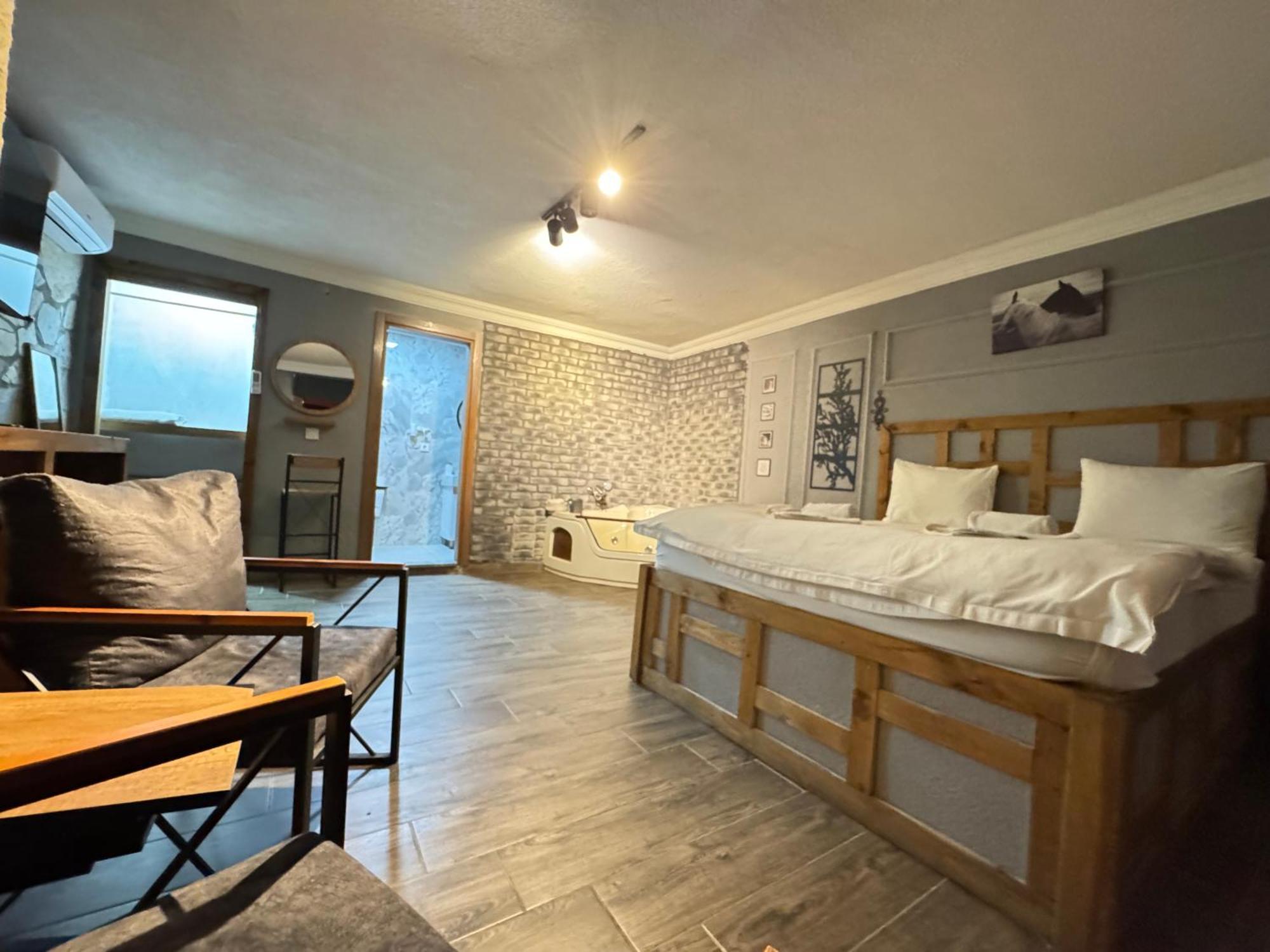 Tas Mahall Luxury Hotel ซิเล ภายนอก รูปภาพ